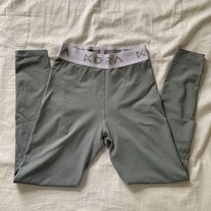 Kora Leggings